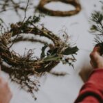 Decorating Christmas Wreaths Ideas That Actually Stand Out